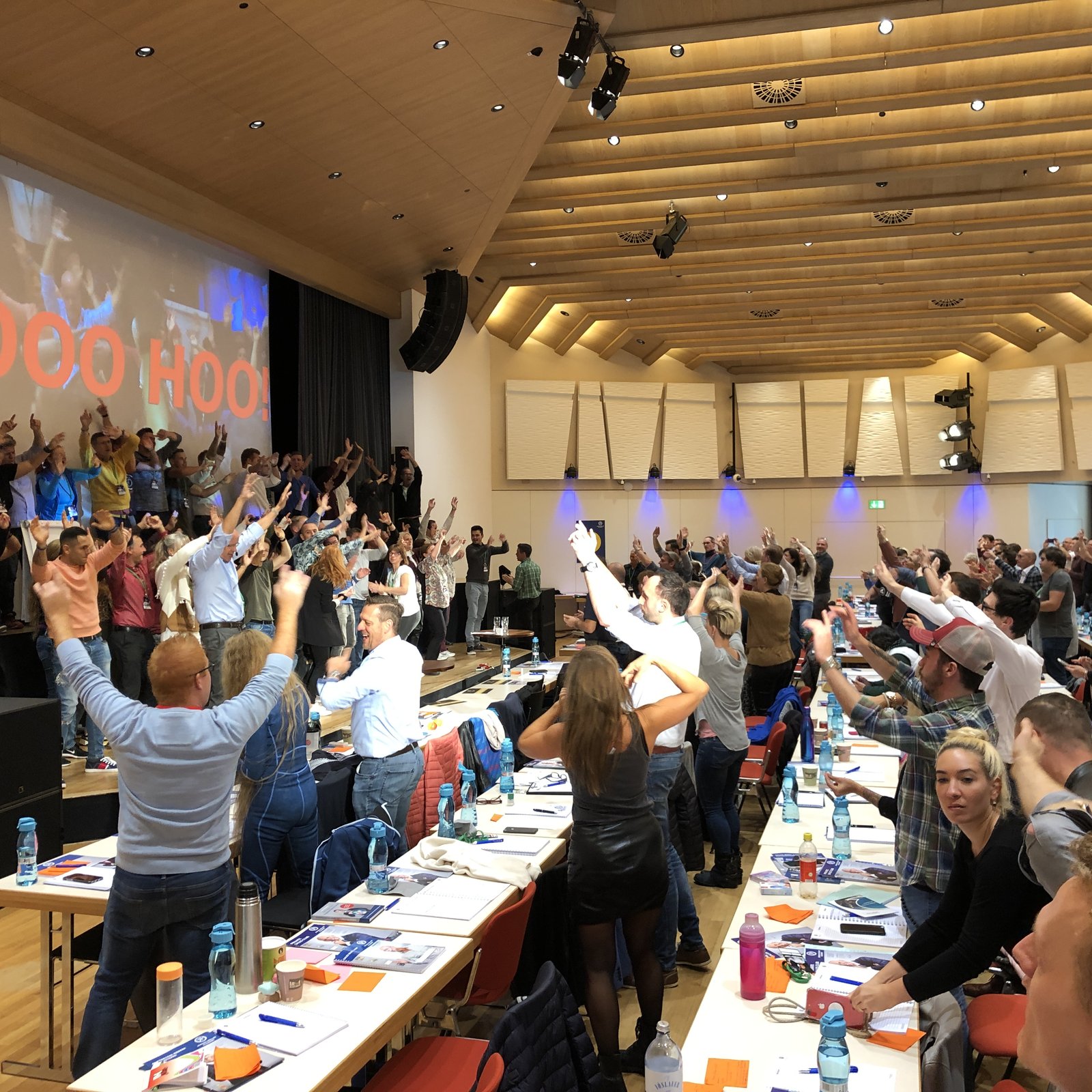 Loading 2019 / Workshop ...